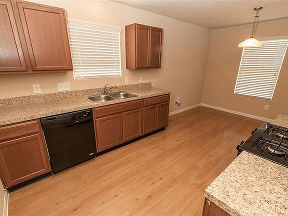 5th image of 24032 Gibbs Bend Ct