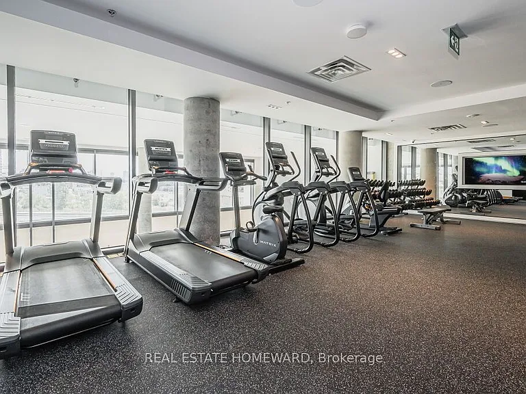 5 Wellington St S #301 — Photo 15