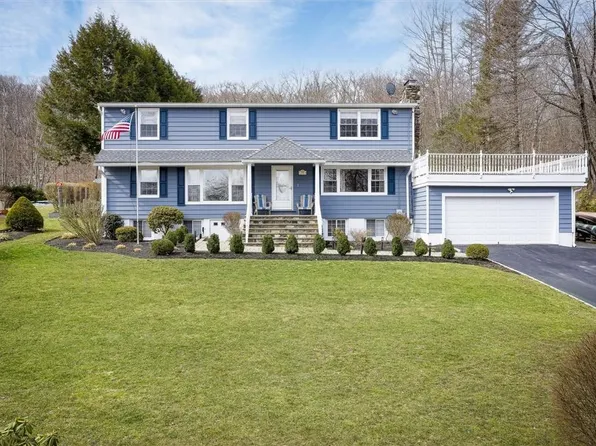 64 Lake Shore Drive, South Salem, NY 10590