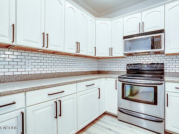 5th image of 6905 Ivy Stone Way