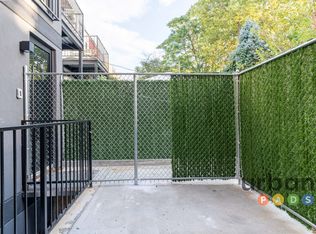 305 Kingsland Ave APT 1B, Brooklyn, NY 11222