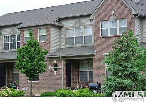 41201 MAPLEWOOD.JPG