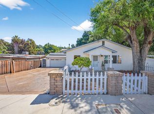 98 Mountain View St, Oak View, CA 93022