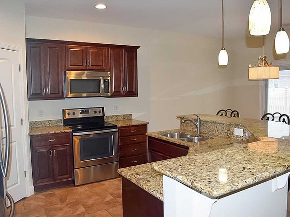 4th image of 3141 Braewick Ct