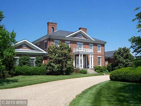 2nd image of 25725 Lakewood Farm Ln