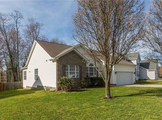 1811 Runner Stone Dr, High Point, NC 27265