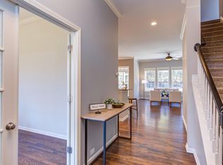 138 N Fields Cir, Chapel Hill, NC 27516