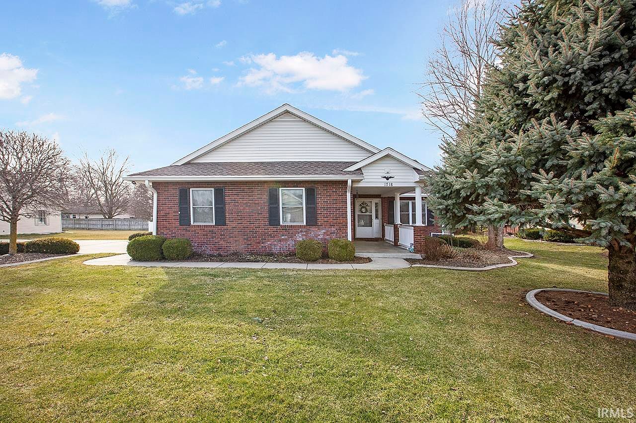 1718 Longwood Ct, Goshen, IN 46526 Zillow