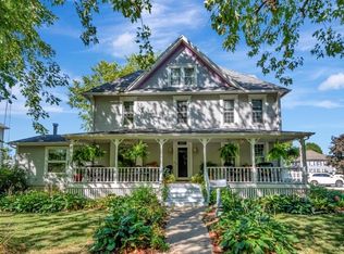 227 N Locust St, Momence, IL 60954