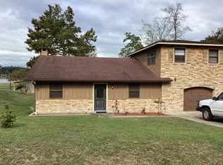 117 Cypress Bend Dr, Village Mills, TX 77663