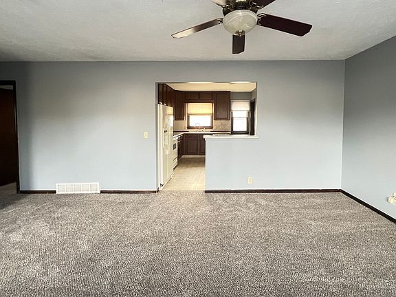 4th image of 5021 Gertrude St