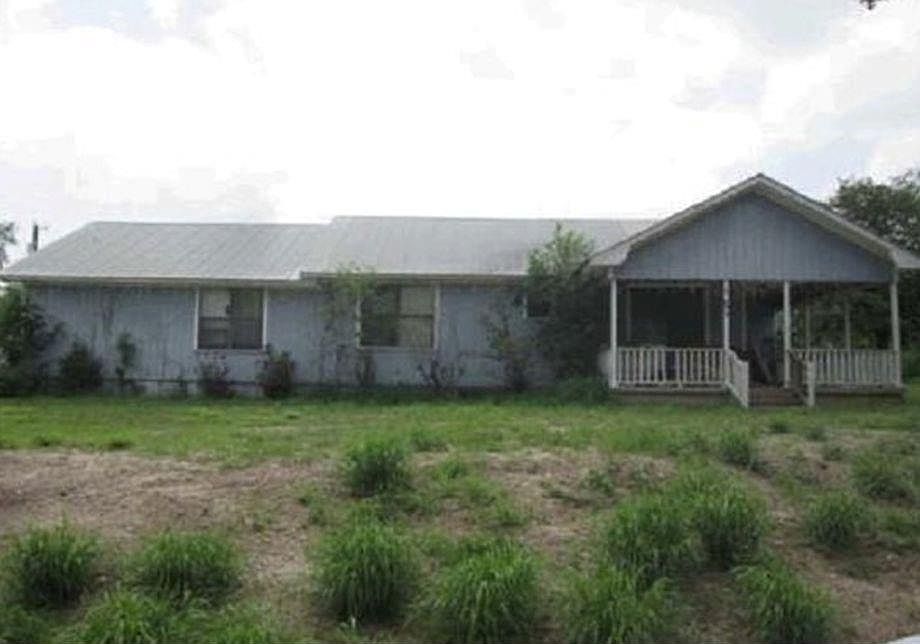 1st image of 1603 Hackberry St