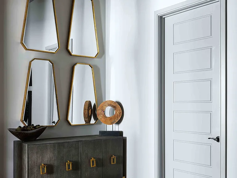 Entryway decor