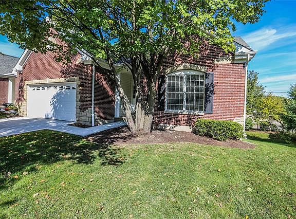 3rd image of 10145 Allington Dr