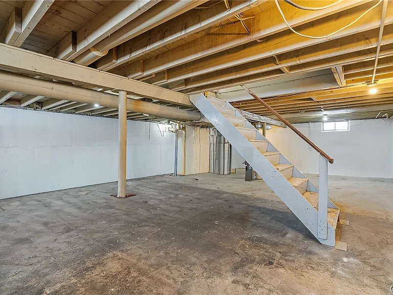 429 Beechwood Ave — Photo 16