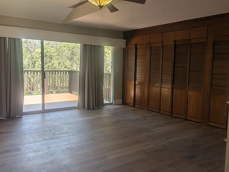 5648 Calzada Del Bosque — Photo 11