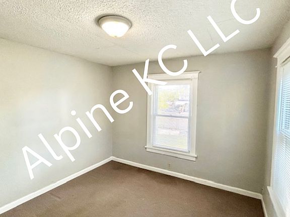 2nd image of 515 Prospect Ave #1S