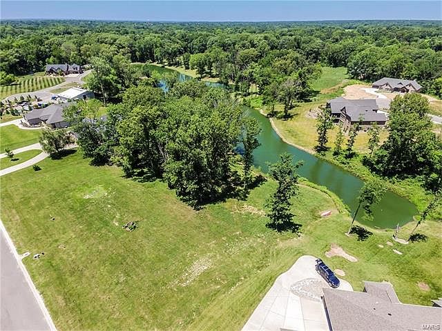 1st image of 68 Long Branch Ln