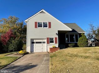 1330 Warwick Dr, Lutherville Timonium, MD 21093