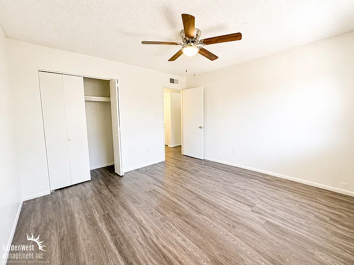 6818 N 17th Ave #10 — Photo 7