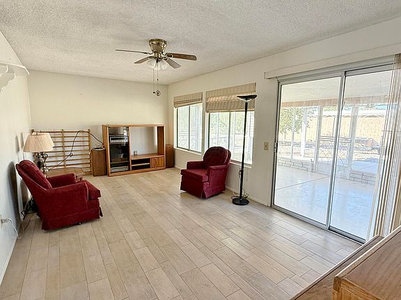 5th image of 10450 W SUTTERS GOLD Lane