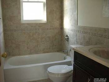 5th image of 598 Edgemere Ave