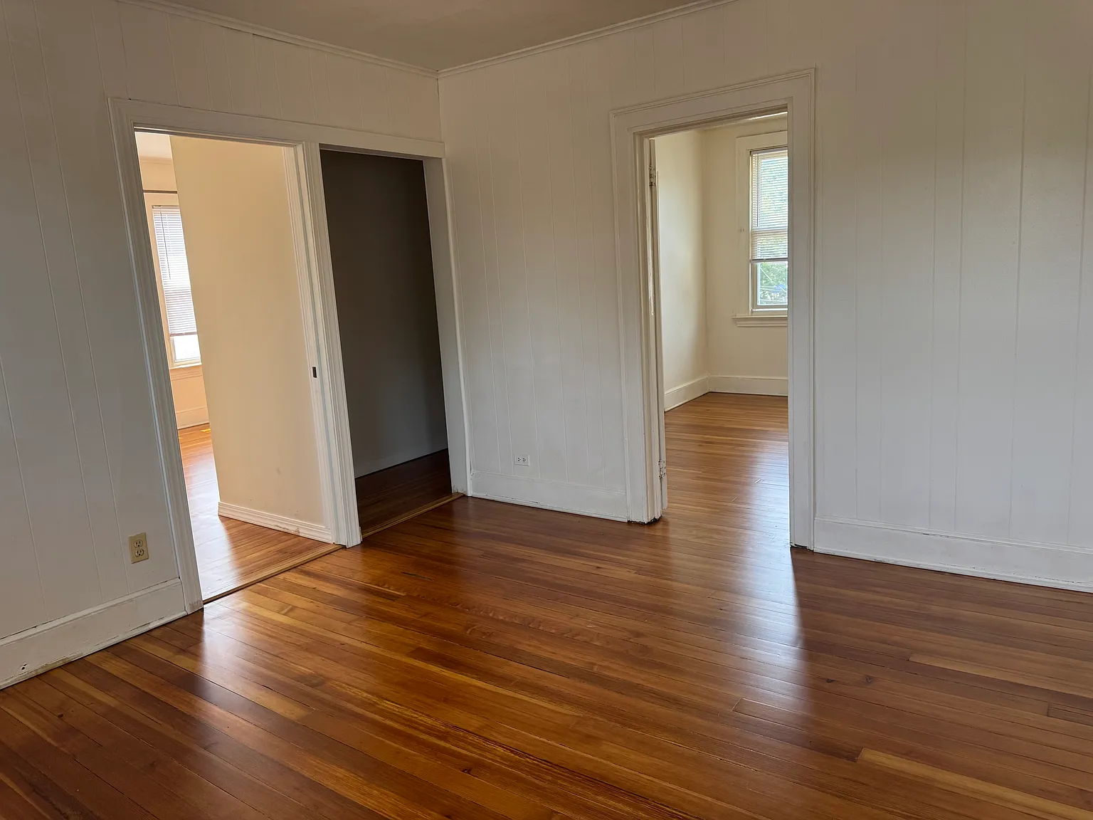 3 bed, 1200 sqft, $2,250 — Photo 3
