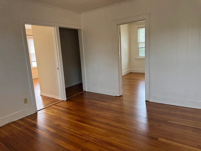 31 Lucy St #3 — Photo 3