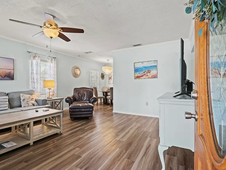 1539 Santa Anna Dr — Photo 5