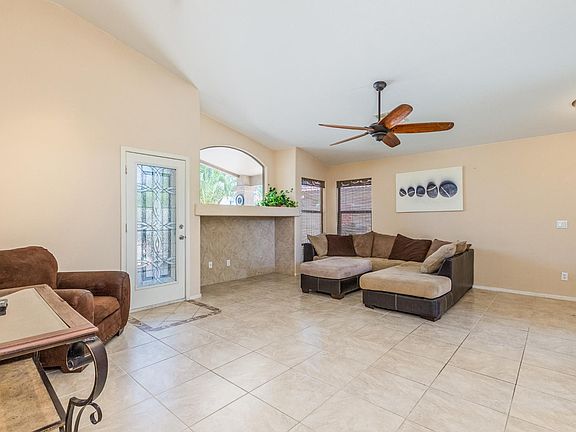 4th image of 13360 W Maui Ln
