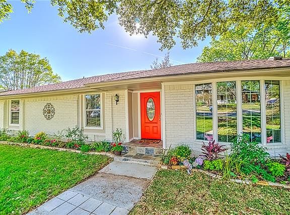 2nd image of 2309 Greenhill Dr