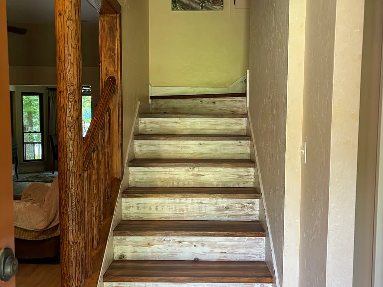 Entry and Staircase