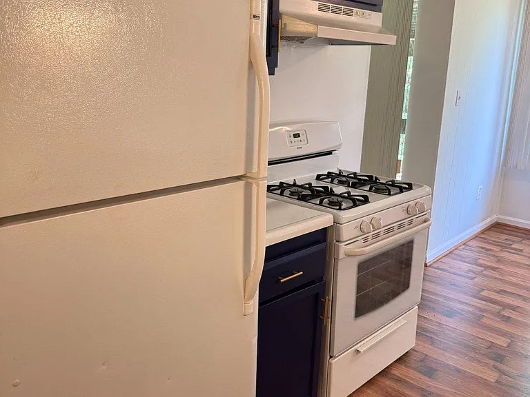 8709 Hayshed Ln #33 — Photo 6