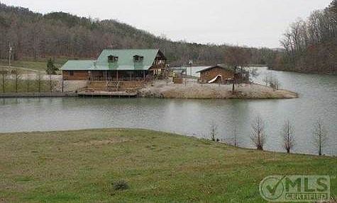 1st image of 142 Spring Lake Dr
