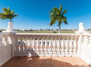 10851 NW 89th Ave, Hialeah Gardens, FL 33018