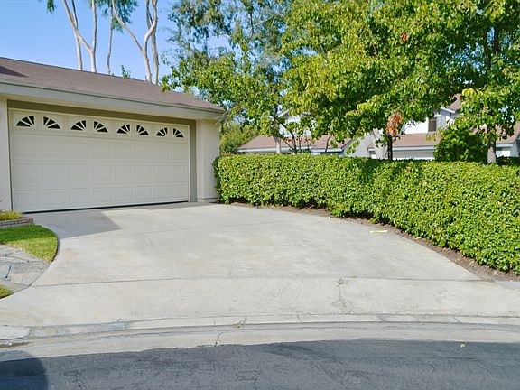 2nd image of 1015 W Feather River Way