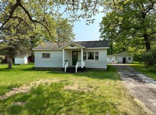 3659 W Bricker Rd, Fenwick, MI 48834