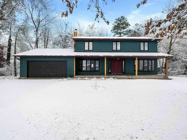 22961 Leslie Ln, Elkhart, IN 46516