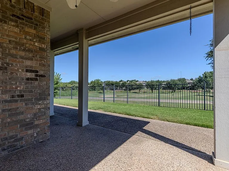 904 Winding Creek Pl — Photo 27