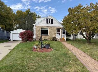 1004 S Oak Ave, Marshfield, WI 54449