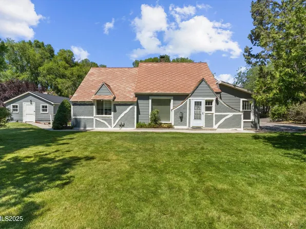 1606 10th St, Minden, NV 89423