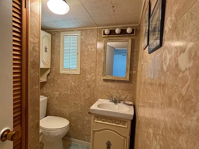 37031 Karen Ave — Photo 14