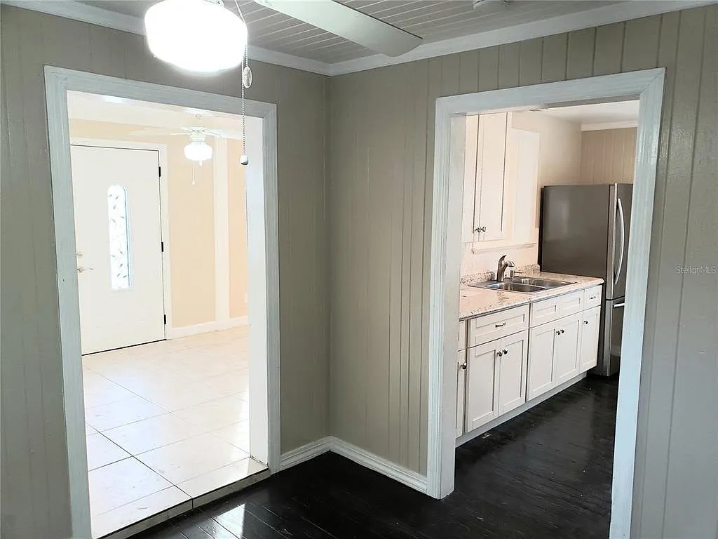 2 bed, 950 sqft, $1,700 — Photo 4