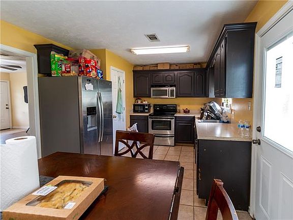 5th image of 4444 Lake Fairway Dr