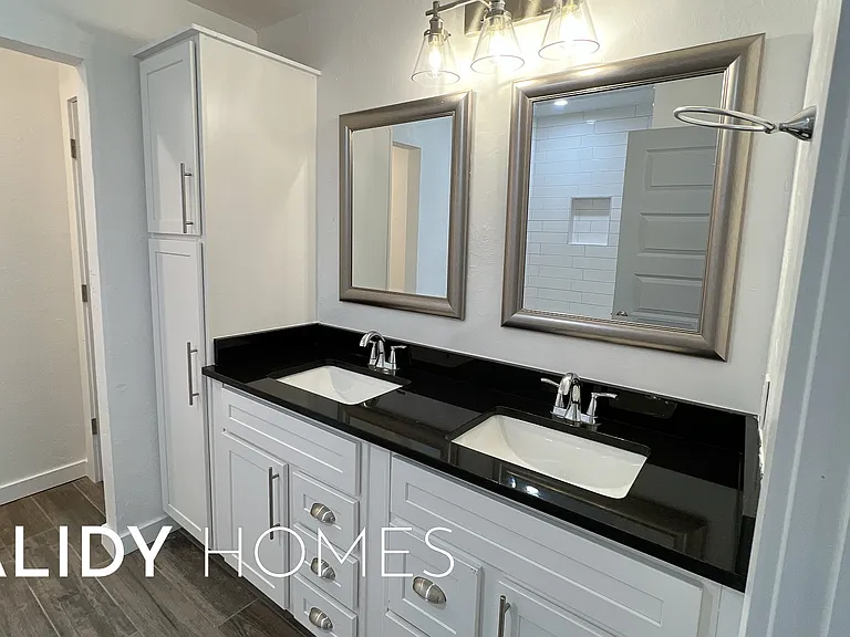 601 W Caddo St — Photo 12
