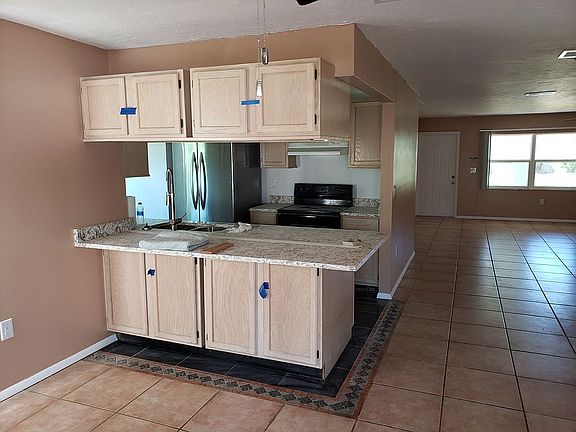 3rd image of 7214 61st Ave N