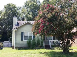 717 Huntington Ct, Burlington, NC 27215