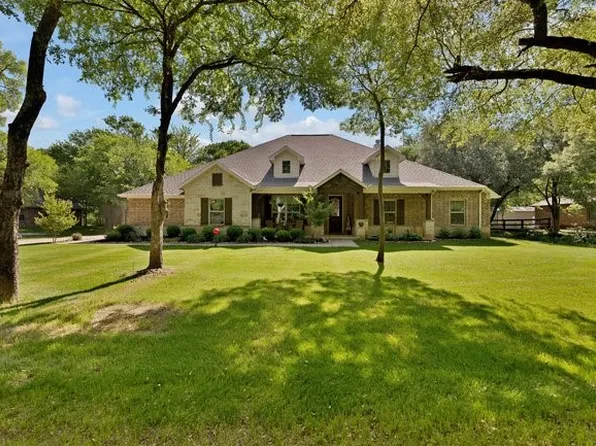 8450 Old Springtown Rd, Springtown, TX 76082