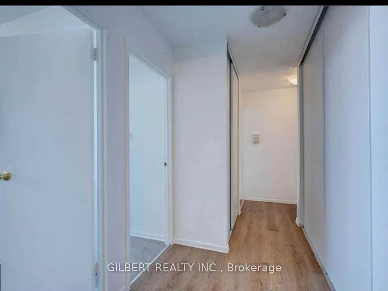 940 Caledonia Rd #909 — Photo 2