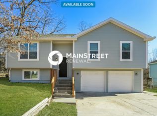 1205 Washington St, Leavenworth, KS 66048